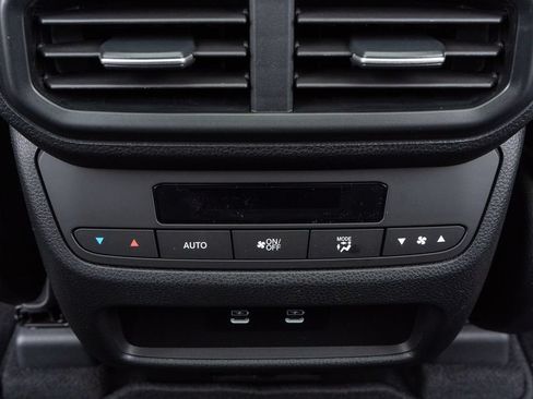 New 2026 Honda Pilot Touring image 26