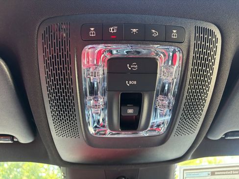 New 2026 Mercedes-Benz GLB 250 4MATIC image 27