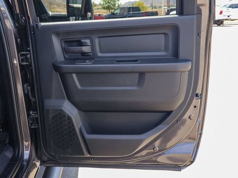 New 2026 RAM 2500 Tradesman AWD/4WD image 18