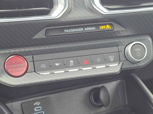 Used 2024 Ford Mustang GT Premium image 27