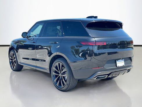 New 2026 Land Rover Range Rover Sport SE AWD/4WD image 3