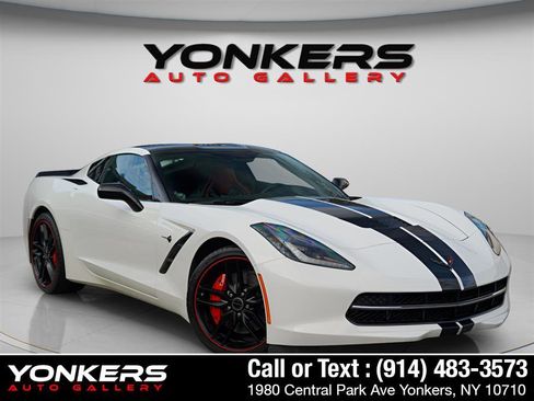 Used 2015 Chevrolet Corvette Stingray Coupe w/ Pacific Design Package image 9