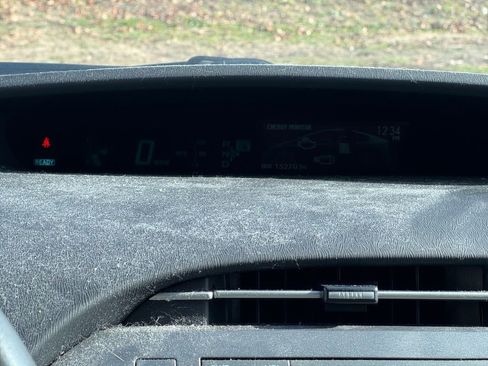 Used 2015 Toyota Prius One image 14