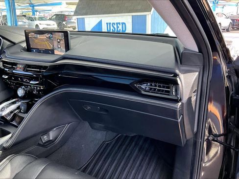 Used 2022 Acura MDX SH-AWD w/ Advance Package image 19