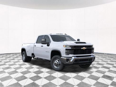 New 2026 Chevrolet Silverado 3500 W/T image 8