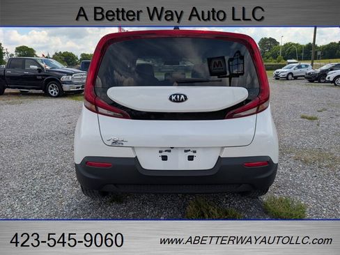 Used 2021 Kia Soul LX FWD image 6