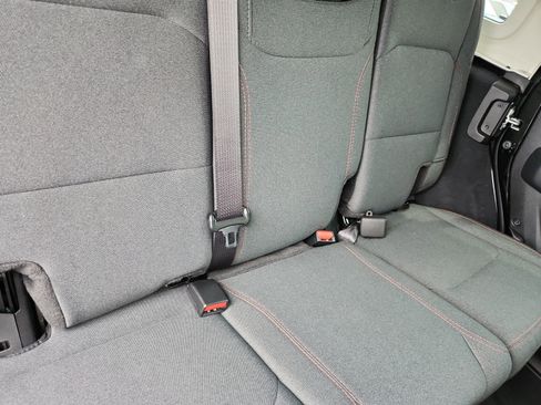 New 2024 Jeep Wrangler Unlimited Rubicon w/ Convenience Group image 18