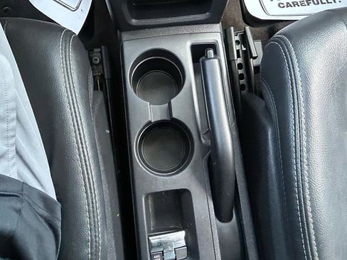 Used 2016 Jeep Patriot High Altitude AWD/4WD image 27