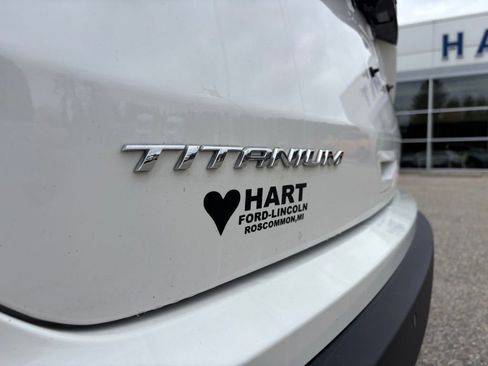 Used 2024 Ford Edge Titanium w/ Equipment Group 301A AWD/4WD image 10