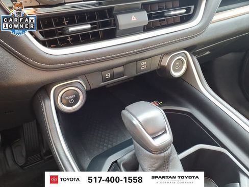 Used 2024 Toyota Grand Highlander AWD Hybrid image 25