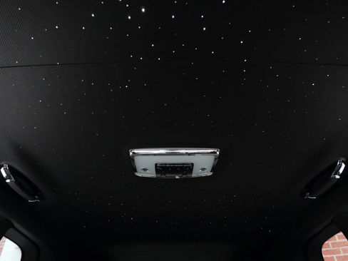 Certified 2024 Rolls-Royce Cullinan AWD/4WD image 32
