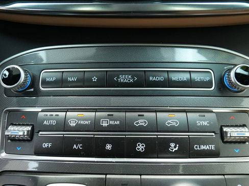 Used 2023 Hyundai Santa Fe Calligraphy image 42