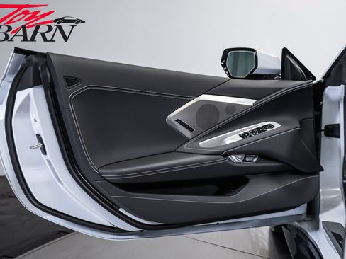 Used 2024 Chevrolet Corvette Z06 RWD image 26