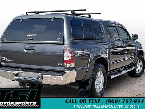 Used 2012 Toyota Tacoma 4x4 Double Cab w/ TRD Off-Road Pkg image 2