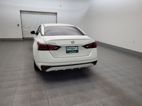 Used 2020 Nissan Altima 2.5 S FWD image 6