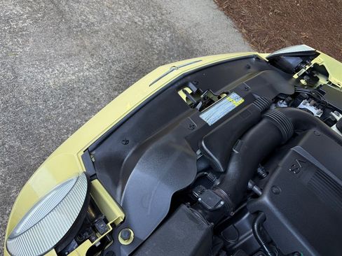 Used 2002 Ford Thunderbird image 73