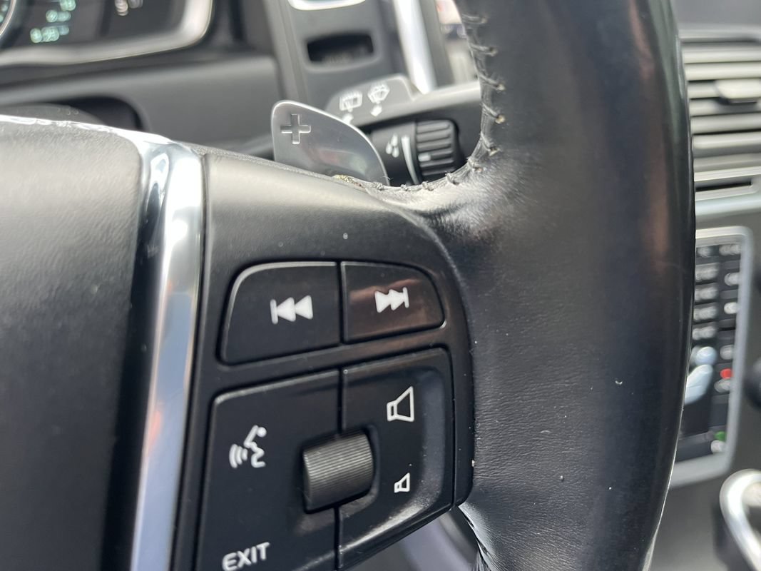 Used 2014 Volvo XC60 T6 AWD/4WD image 14