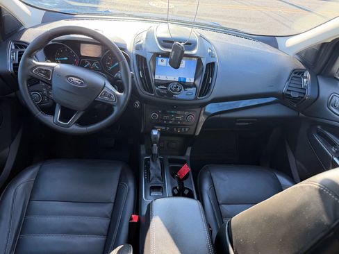 Used 2017 Ford Escape Titanium w/ Equipment Group 301A AWD/4WD image 32