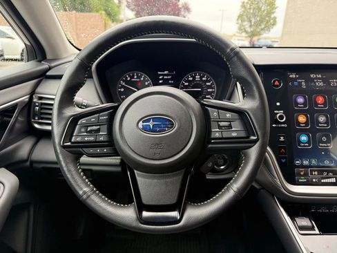 Used 2025 Subaru Outback Onyx Edition AWD/4WD image 8