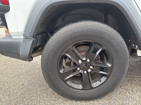 Certified 2020 Jeep Wrangler Unlimited Sport image 16