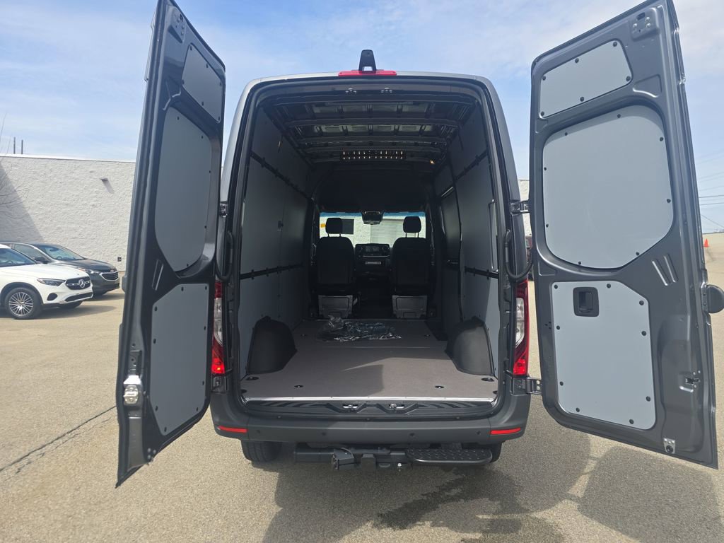 New 2026 Mercedes-Benz Sprinter 2500 image 21