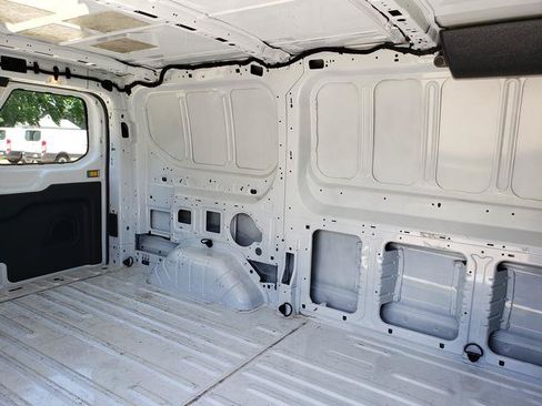 Used 2016 Ford Transit 150 130 Low Roof RWD image 13
