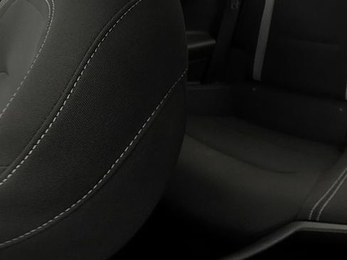 Used 2021 Chevrolet Camaro LT RWD image 15