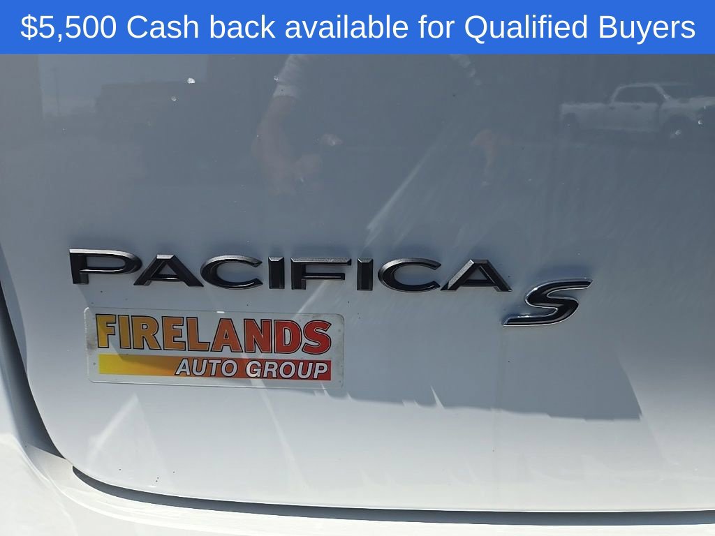 New 2026 Chrysler Pacifica Select w/ S Appearance Package AWD/4WD image 7