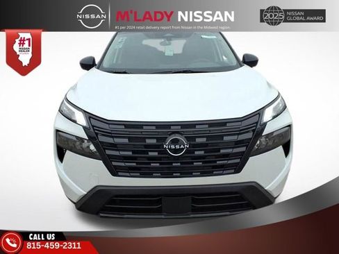 New 2026 Nissan Rogue SV image 2