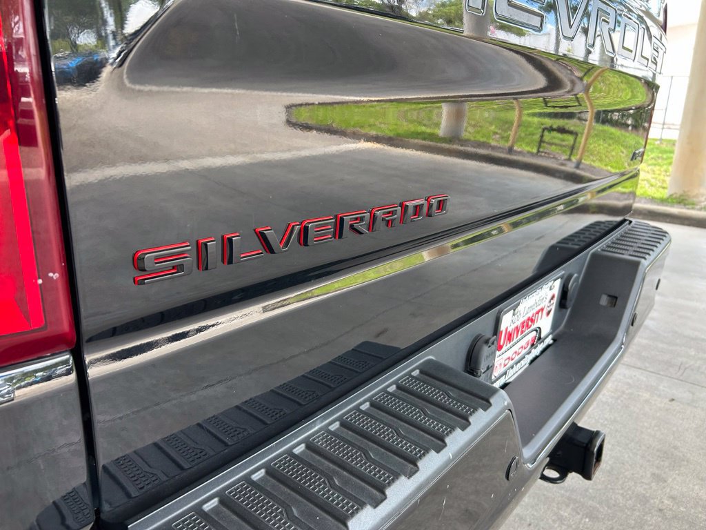 Used 2021 Chevrolet Silverado 1500 RST w/ Redline Edition AWD/4WD image 21