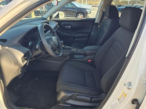 New 2026 Honda HR-V LX image 13