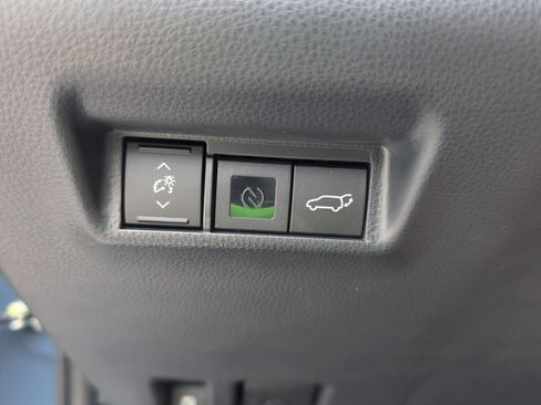 Used 2026 Toyota RAV4 XLE Premium FWD image 24