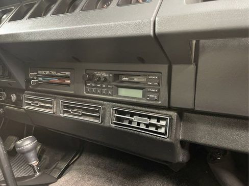 Used 1992 Jeep Wrangler Renegade image 11