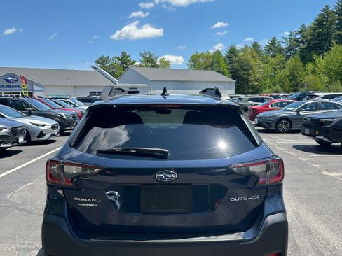 Used 2024 Subaru Outback Limited AWD/4WD image 6