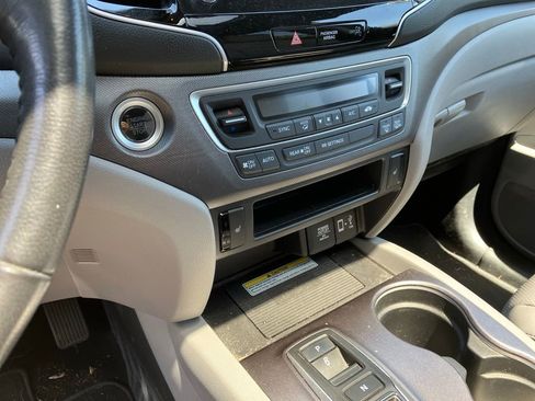 Used 2021 Honda Ridgeline RTL-E image 18