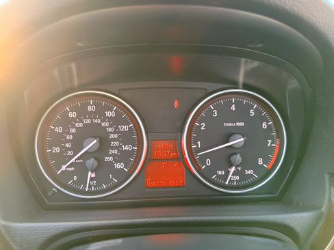 Used 2009 BMW 335i Convertible RWD image 21