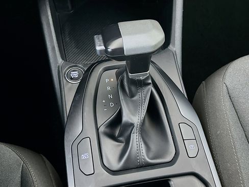 Used 2025 Kia K4 LXS image 25