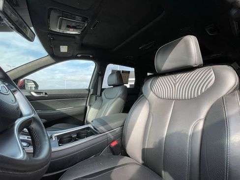 Used 2023 Hyundai Palisade Calligraphy image 19