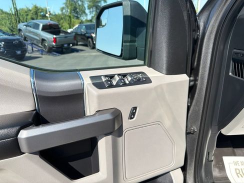 Used 2018 Ford F150 XLT w/ XTR Package AWD/4WD image 17