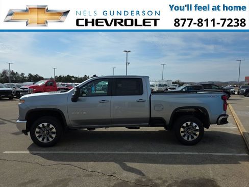 New 2026 Chevrolet Silverado 3500 LT AWD/4WD image 4