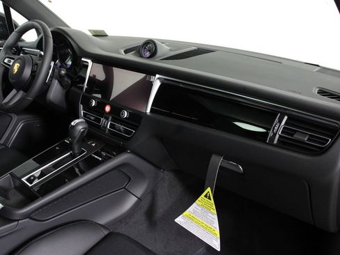 New 2026 Porsche Macan S AWD/4WD image 15