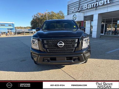 Certified 2024 Nissan Titan SV w/ SV Bronze Edition Package image 22