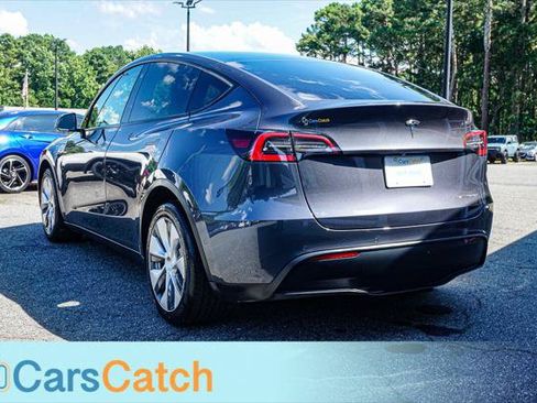 Used 2021 Tesla Model Y Long Range AWD/4WD image 13