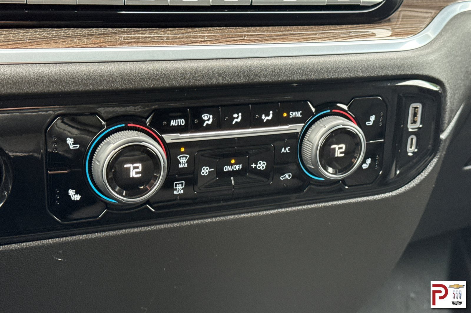 Certified 2022 Chevrolet Silverado 1500 RST AWD/4WD image 23