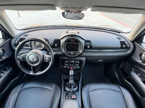 Used 2016 MINI Cooper Clubman image 14