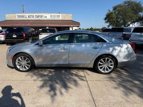 Used 2015 Cadillac XTS Luxury image 4