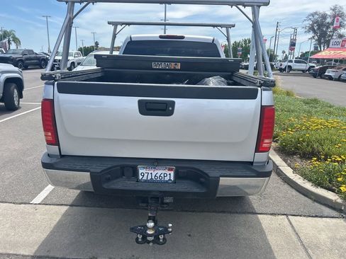 Used 2014 Chevrolet Silverado 2500 LT w/ Interior Plus Package AWD/4WD image 5