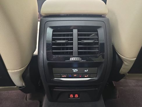 Certified 2024 BMW X3 xDrive30i w/ Premium Package image 25