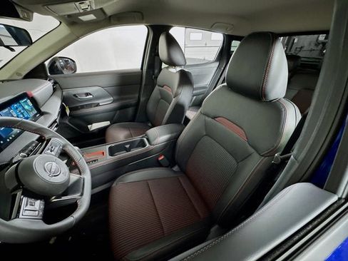 New 2026 Nissan Kicks SR w/ Illumination Package image 19