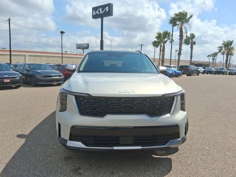 New 2026 Kia Sorento S w/ S Panoramic Sunroof Package FWD image 2